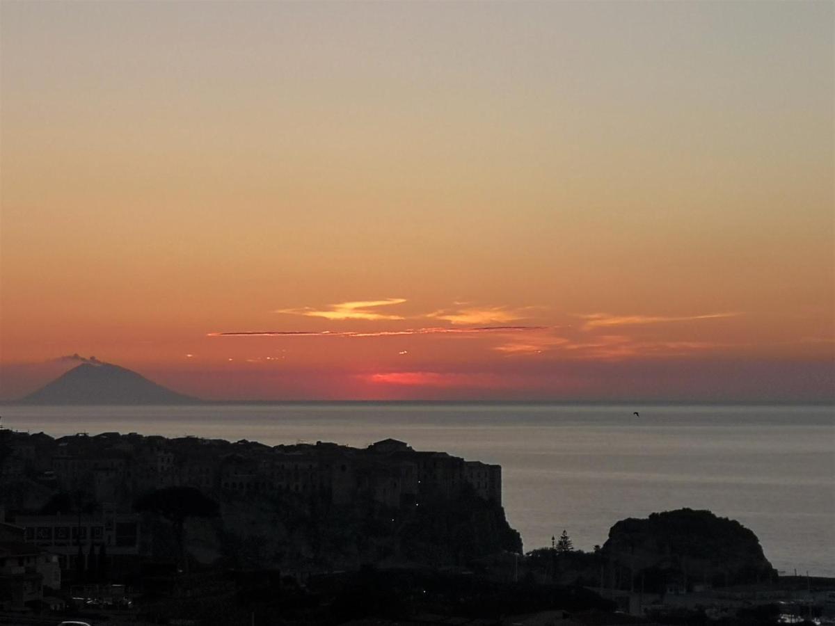 Il Pastore Serafino Tropea Bagian luar foto