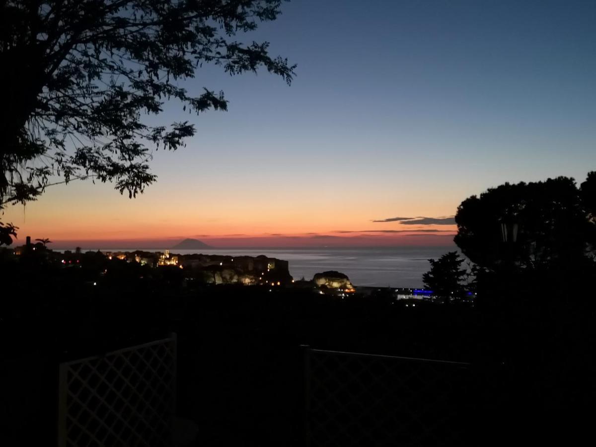 Il Pastore Serafino Tropea Bagian luar foto